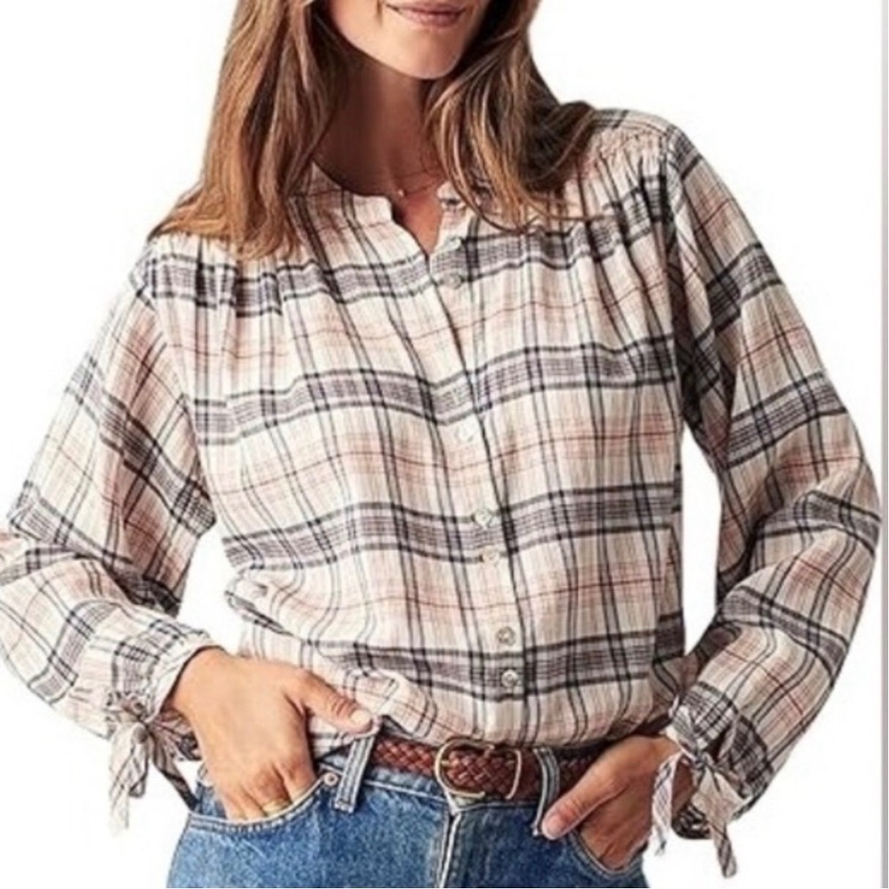 Faherty Everleigh Cotton Button Down Top in Cream Ellicott Plaid - Medium
